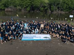 Zurich Indonesia Tegaskan Komitmen Keberlanjutan Lewat Aksi Nyata Penanaman Mangrove