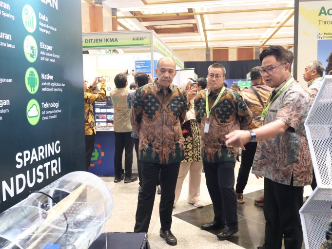 Dukung Industri Hijau, Kemenperin Kenalkan Inovasi Pemantauan Kualitas Air di AIGIS