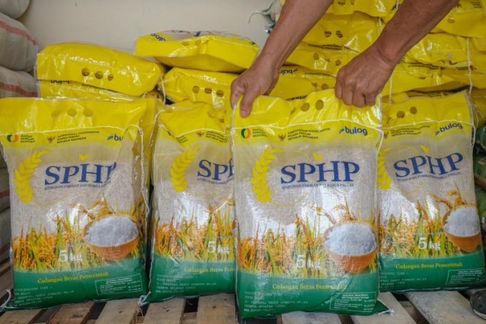 Warga Resah, Minta Menteri Perdagangan, Bapanas, dan Polisi Bertindak Atasi Hilangnya Beras di Pasar Ritel