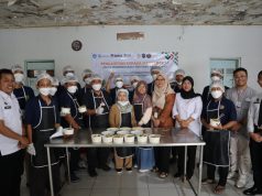 Dosen Universitas Al-Azhar Indonesia dan Universitas Sahid Latih Warga Binaan Lapas IIA Bekasi Produksi Mie Ayam Frozen