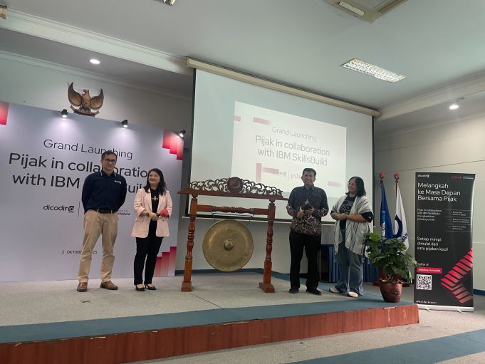 Dicoding Berkolaborasi dengan IBM untuk Kembangkan Keterampilang AI di Kalangan Siswa