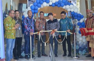 BRI Life Resmikan Kantor Layanan ke-26 di Kota Padang, Perkuat Akses Layanan dan Dukung Keberlanjutan Lingkungan Melalui Penanaman 2.000 Mangrove