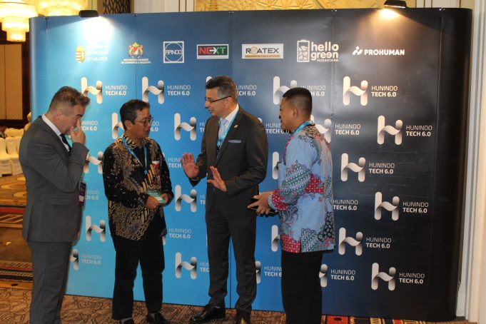 PT Roatex Indonesia Toll System Siap Akselerasi Jalan Tol Nirsentuh