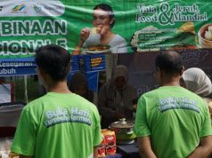 PTPN I Membawa Rasa Autentik di Pincuk Pecel Semanggi Bu Suyati