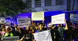 Apresiasi Stop Pakaian Bekas Ilegal UMKM gelar aksi “Jersey Untuk Pak Menteri”