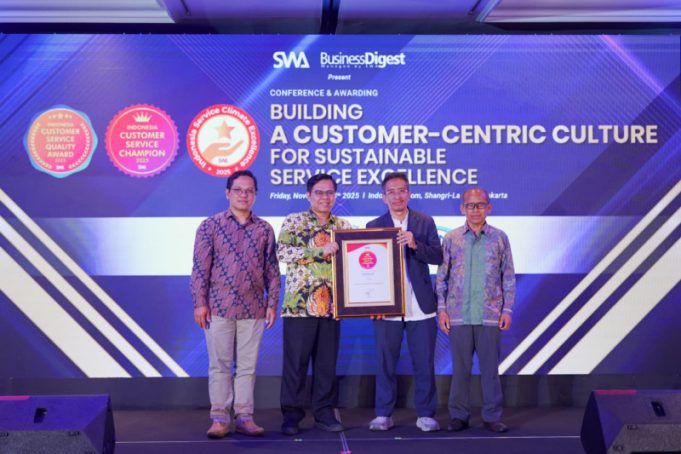 BAZNAS RI Raih Customer Service Champion 2025 dari Majalah SWA