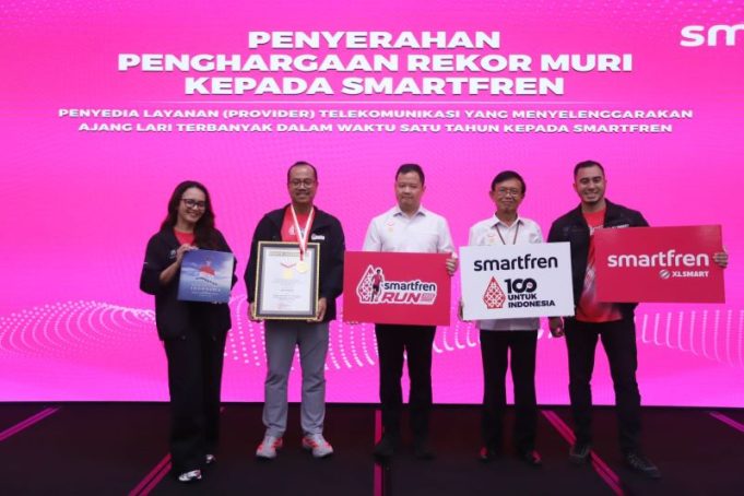 SMARTFREN Catat Rekor Nasional Sebagai Penyedia Layanan Telekomunikasi Penyelenggara Ajang Lari Terbanyak Dalam Satu Tahun