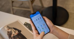Tips Menjaga Keamanan Bertransaksi Digital Saat Liburan