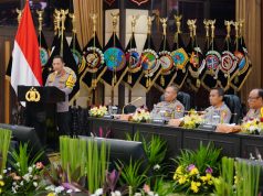Sampaikan Rilis Akhir Tahun 2025, Kapolri Ajak Doakan Korban Bencana di Sumatera