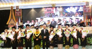 USAHID GELAR WISUDA KE-53 PERTAMA SETELAH RAIH AKREDITASI UNGGUL: 364 LULUSAN SIAP JADI WIRAUSAHAWAN DAN PROFESIONAL UNGGUL