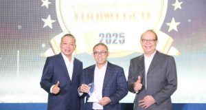 BRI Life Raih Dua Penghargaan Top Young CEO & The Next 200 Future Leaders 2025