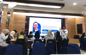 FISIP UHAMKA LATIH MAHASISWA HADAPI SITUASI KRISIS MELALUI WORKSHOP PR CRISIS