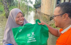 BAZNAS RI Siapkan 8.100 Paket Bantuan Logistik dari Sedekah Konsumen Alfamart untuk Warga Terdampak Bencana di Aceh, Sumut dan Sumbar