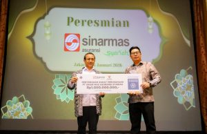 Percayakan BAZNAS RI, PT Sinar Mas Asuransi Syariah Salurkan Zakat Perusahaan Rp1 Miliar
