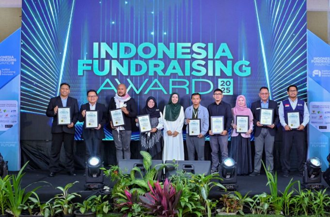 BAZNAS RI Raih 7 Penghargaan Bergengsi di Ajang Indonesia Fundraising Award