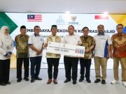 ANGKASA Malaysia Salurkan Bantuan untuk Koperasi Masjid Rp252 Juta melalui BAZNAS RI