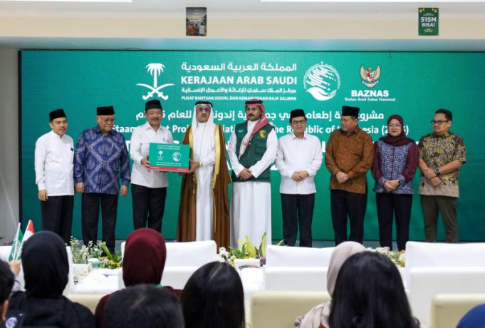 Pusat Bantuan Kemanusiaan dan Pertolongan Raja Salman (KSrelief) dan BAZNAS RI Salurkan 7.000 Bantuan Paket Pangan