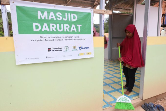 Pengungsi Tanah Merah Hutanabolon Sambut Masjid Bantuan BAZNAS Jelang Ramadan