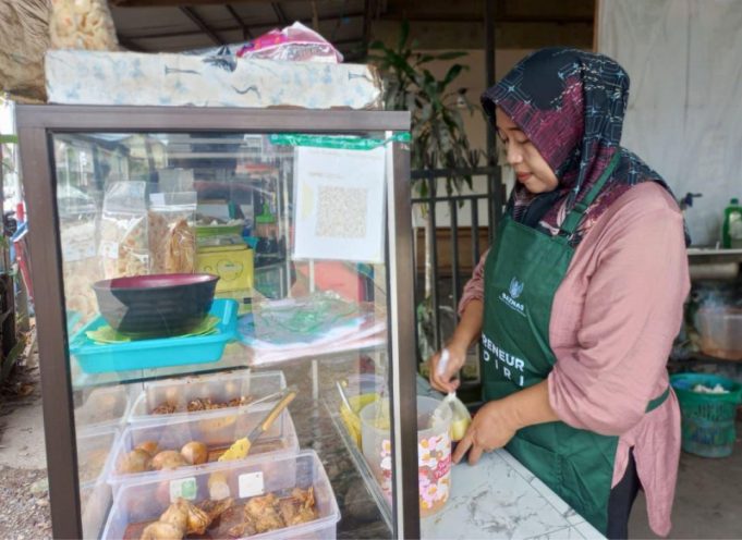 BAZNAS RI Berhasil Berdayakan Pedagang Nasi Kuning di Banjarmasin hingga Raup Omzet Rp1 Juta per Hari