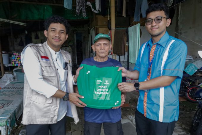 Ramadan Berbagi, Dan+Dan Bersama BAZNAS RI Salurkan Paket Makanan dan Paket Logistik Keluarga