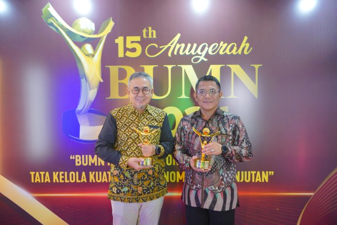 Prestasi Gemilang! Semen Baturaja Raih 2 Penghargaan best Corporate dan Best CEO diAnugerah BUMN 2026