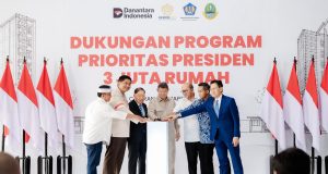 Pemerintah dan Danantara Tinjau Lokasi Pengembangan Hunian MBR di Cikarang