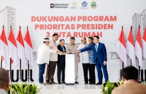 Pemerintah dan Danantara Tinjau Lokasi Pengembangan Hunian MBR di Cikarang