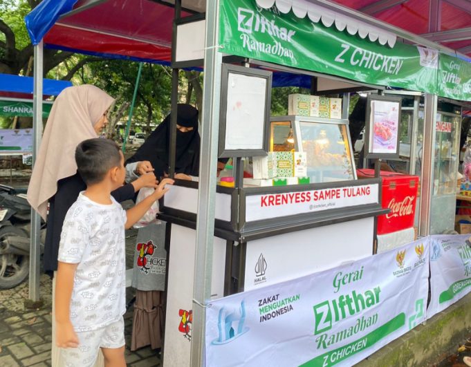 ZIfthar BAZNAS Bawa Untung, Pendapatan ZChicken Sri Mulyati Naik Tiga Kali Lipat