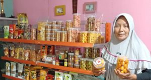 Berkah Ramadan, Usaha Kue Kering UMKM Binaan BAZNAS Raup Omzet Rp16 Juta