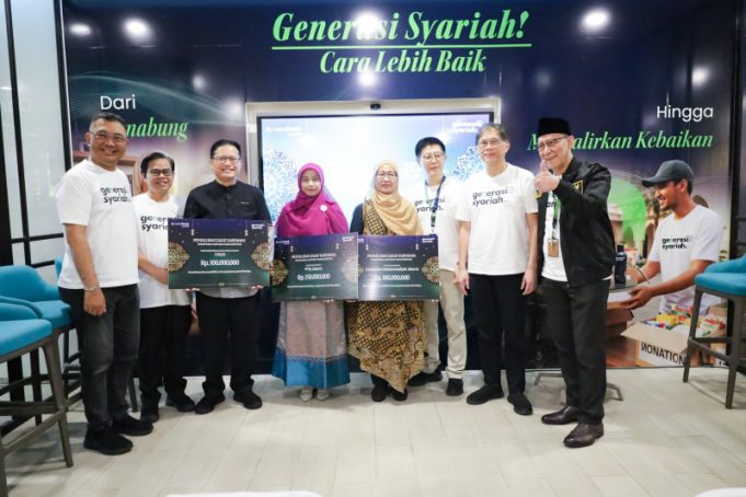 Melalui BAZNAS RI, Bank Nano Syariah Serahkan Zakat Karyawan Rp532 Juta untuk Pendidikan dan Kebencanaan