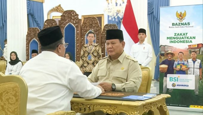 Presiden, Wapres, dan Kabinet Merah Putih Tunaikan Zakat melalui BAZNAS di Istana