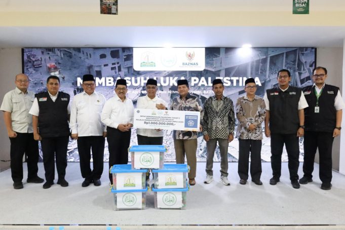 Peduli Palestina, MPU Aceh Salurkan Bantuan Rp1 Miliar melalui BAZNAS RI