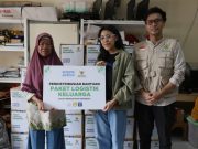 BAZNAS Bersama Blibli Salurkan Paket Logistik bagi Masyarakat Miskin di Jakarta