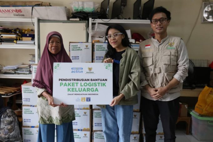 BAZNAS Bersama Blibli Salurkan Paket Logistik bagi Masyarakat Miskin di Jakarta