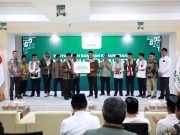 BAZNAS RI Serahkan Bantuan dari Masyarakat Indonesia Rp5 Miliar untuk Palestina