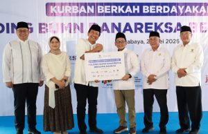 Perkuat Ketahanan Pangan dan Rantai Ekonomi Kerakyatan, Holding BUMN Danareksa Salurkan Kurban untuk 3.800 Keluarga