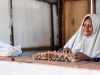 Demi Sekolah Anak dan Rumah yang Lebih Layak, Ibu Ragaia Terus Melangkah dari Pesisir Sorong, Papua Barat