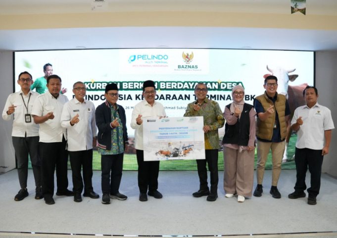 BAZNAS RI Terima 12 Ekor Sapi Kurban dari PT Indonesia Kendaraan Terminal