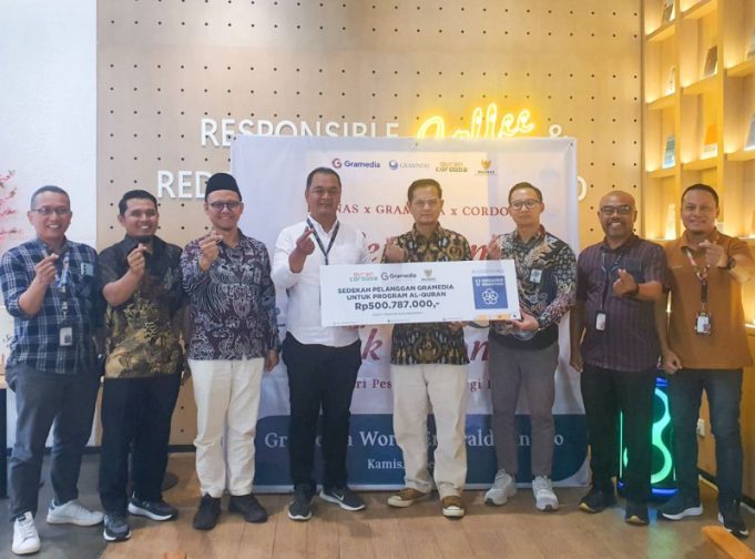 Bersama BAZNAS RI, Gramedia Salurkan 4.933 Al-Qur’an Cordoba dari Sedekah Pelanggan