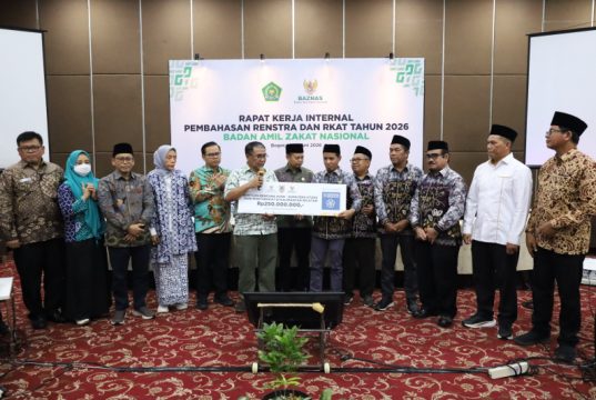 Melalui BAZNAS RI, BAZNAS Kalsel Salurkan Bantuan Rp250 Juta untuk Aceh dan Sumatra