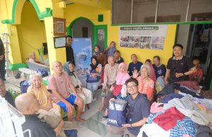 PNM Salurkan Pakaian Hasil RE3 For-E untuk Disabilitas dan Lansia