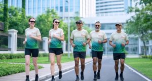 Run for The Future, Sharp Sukses Ajak 600 Masyarakat Berlari dan Tanam 600 Pohon