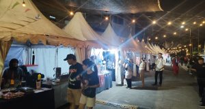 Bahagia Pelaku UMKM Bisa Raup Cuan di Festival Kali Pasir