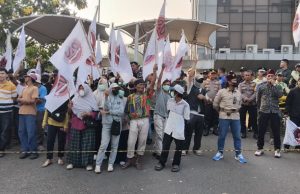 Dugaan Alih Fungsi RTH Taman Potret, Almamater Lima Kembali Gelar Aksi Demo di Kawasan Komersial Skandinavia Tangerang