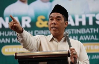 Jelang Muktamar NU, KH Zulfa Mustofa Dorong Kebangkitan Tradisi Menulis Kitab di Kalangan Ulama
