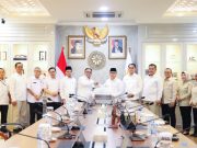 Melalui BAZNAS, KP2MI Serahkan Bantuan Rp100 Juta untuk Masyarakat