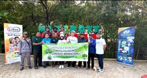 Sambut Hari Mangrove Sedunia, Unicharm Tanam 1.000 Bibit di Karawang