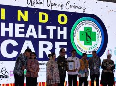 Menkes Buka Pameran INDOHEALTHCARE GAKESLAB EXPO 2025
