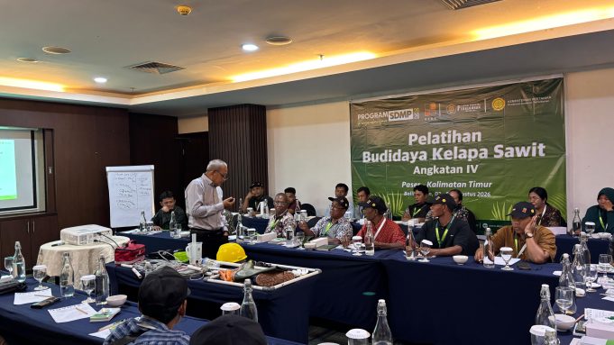 AKPY-BPDP-Ditjenbun Ajak Pekebun Paser Perbarui Ilmu Budidaya Sawit