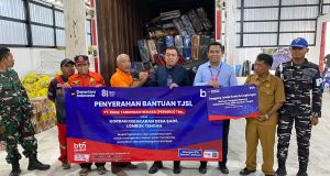 Kebakaran Desa Adat Sade, BTN Salurkan Bantuan untuk Warga Terdampak